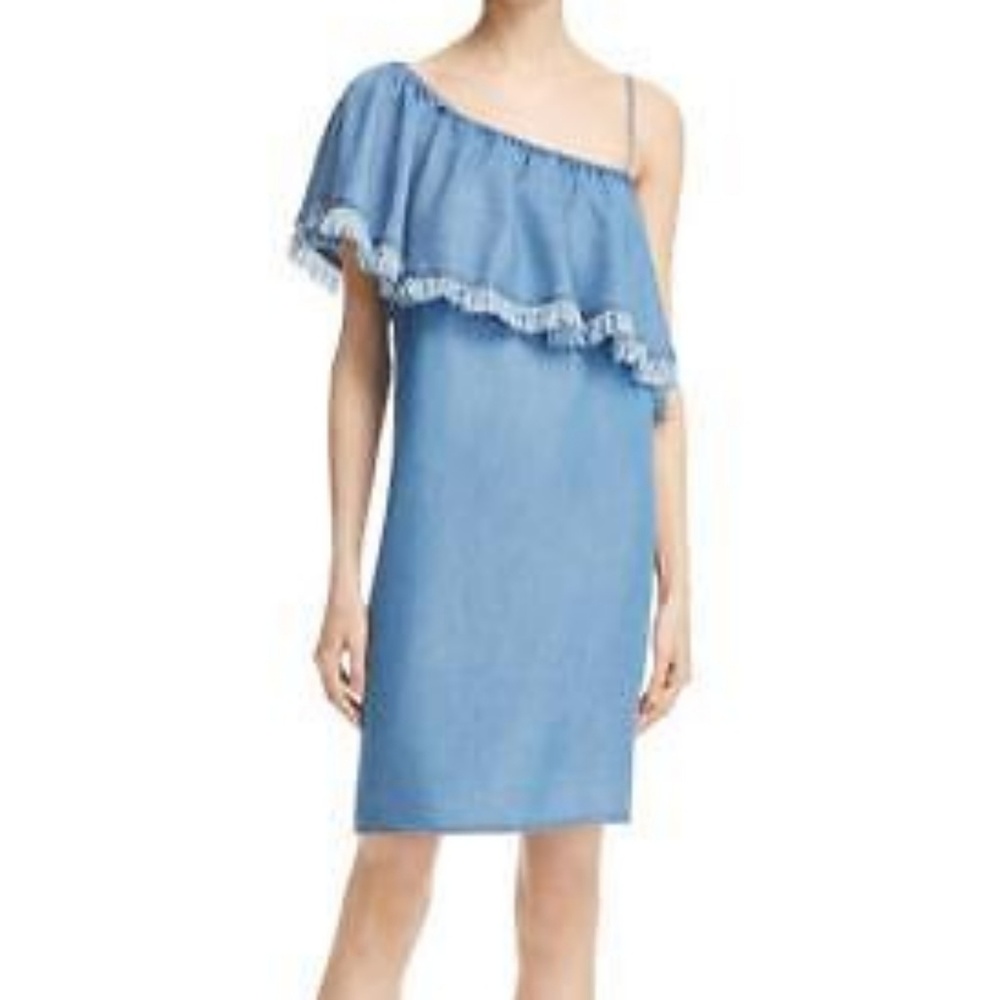 Splendid dress with fringe collar